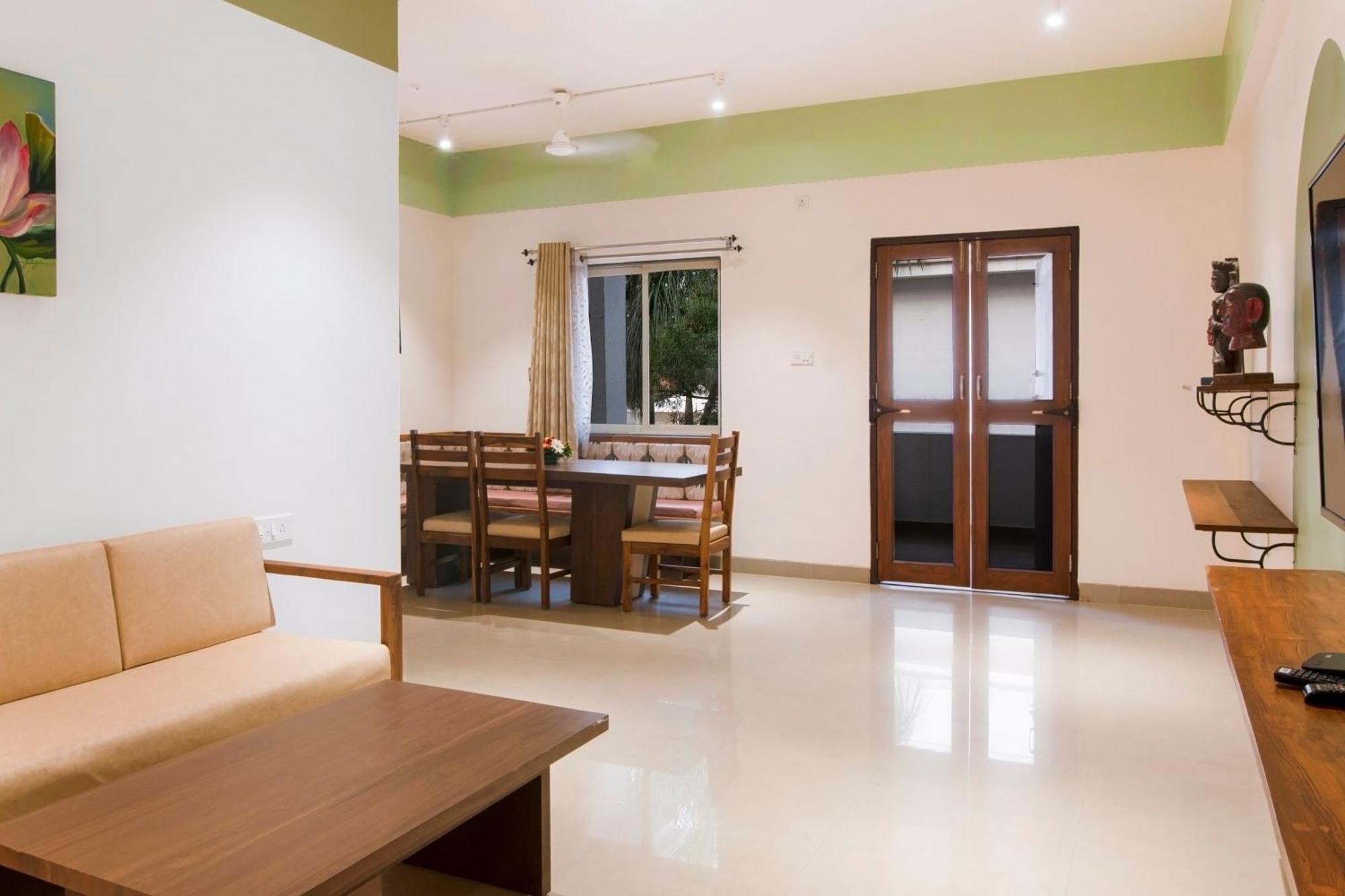Sterling Stolen Heaven Lonavala Hotel Szoba fotó